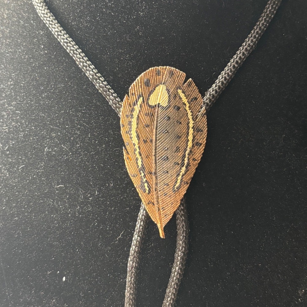 Bolo Tie Brown Hand Painted Wood Grouse Feather O Lindblom 1993 Vintage Western